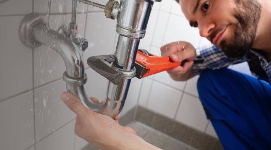 Professional water heater repair in Aspinwall, IA